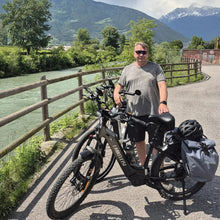 Laden Sie das Bild in den Galerie-Viewer, Lankeleisi MG600 Lite 27.5" E-Trekkingrad SUV E-Bike (720Wh)